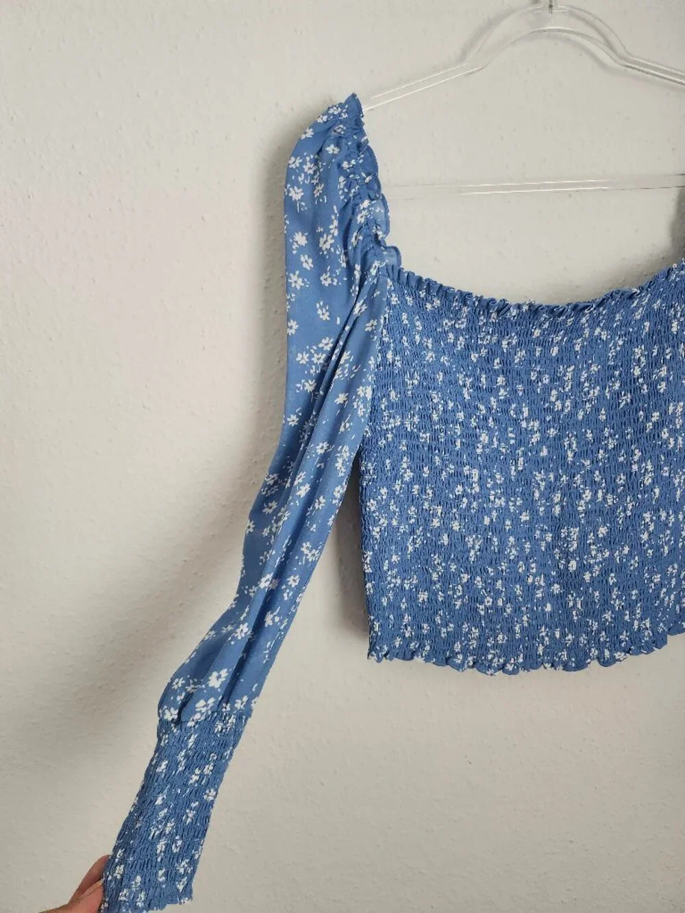 REFORMATION Pinto Blue Smocked White Floral Top L